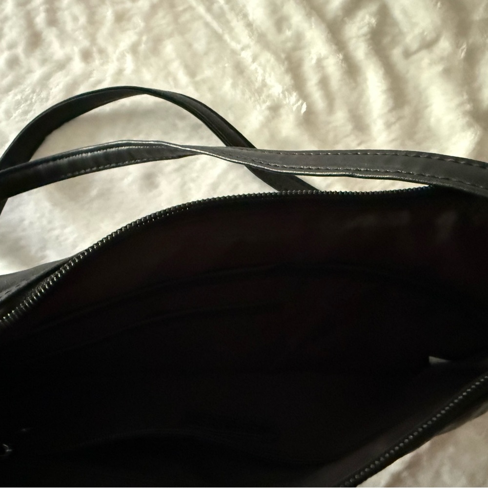 Nicole by Nicole Miller Black Crossbody Handbag - Picture 6 of 6